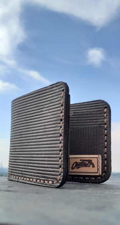 Ribbed Leather Wallet - WT05